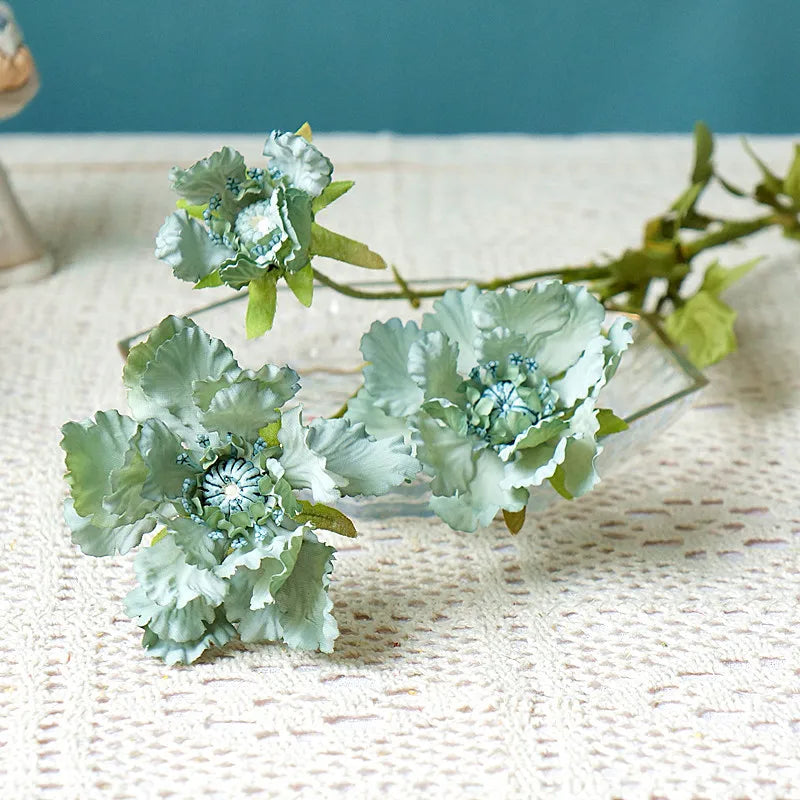 6Pcs Faux 3 Heads Wheel Feng Chrysanthemum Silk Flower for Home Decor Mariage Wedding Floral Party Table Fake Flower Arrangement