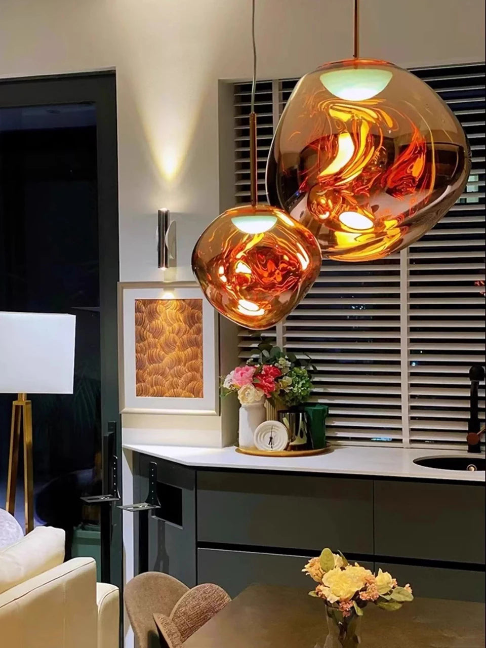 Original Lava Lamp Acrylic Pendant Lights LED Ceiling Pendant Lamp Duplex Staircase Villa Home Decor Lighting fixtures luminarie