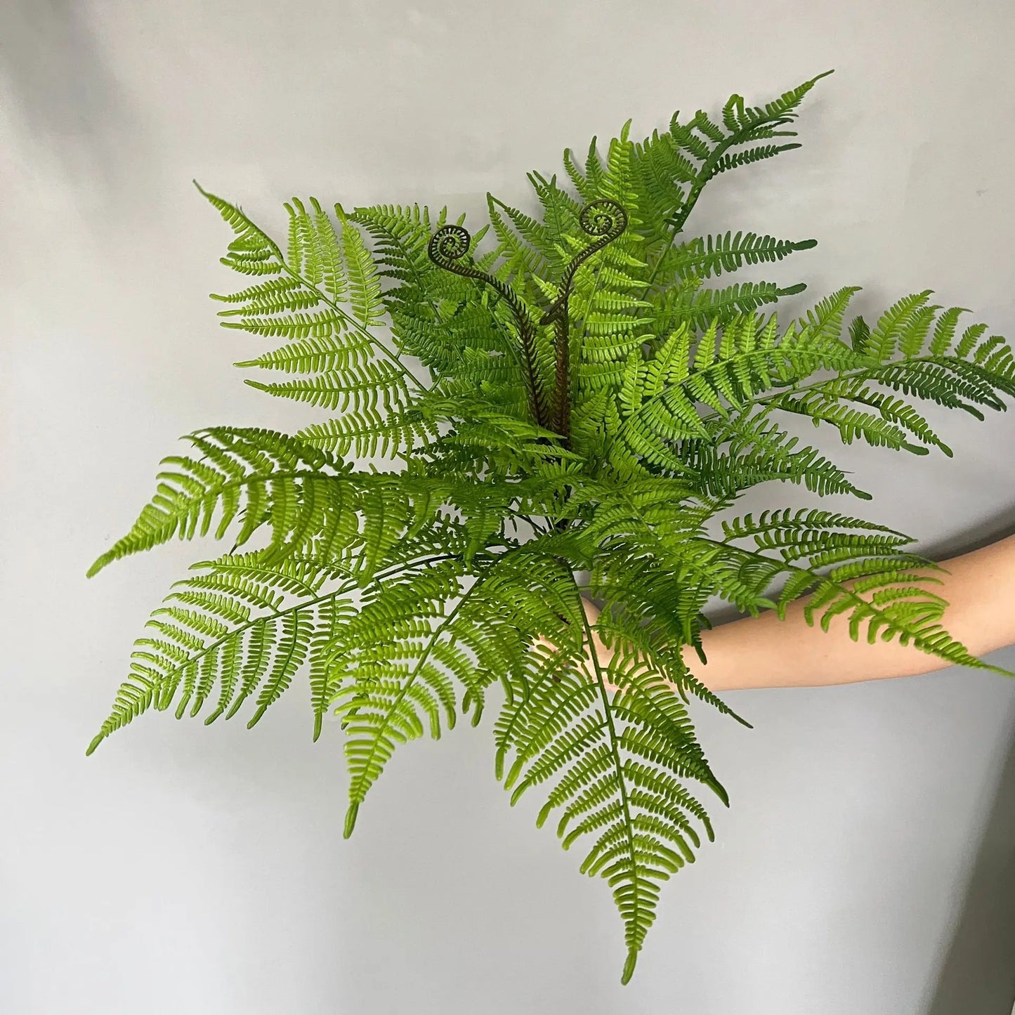 18 Heads Artificial Green Fern Plants for Living Room - Faux Large Fern Grass for DIY Crafts, Garland, Wreath & Home Decor