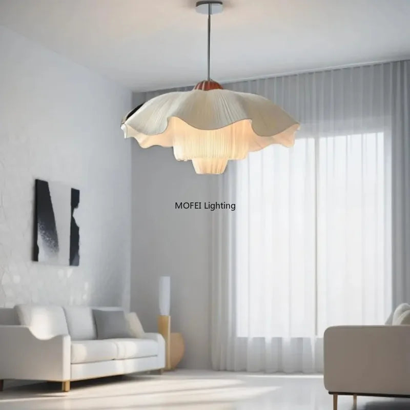 Nordic Petal Shaped French Chandelier Simple Romantic Cream Style Living Room Master Bedroom Home Decor Elegant Pendant Light