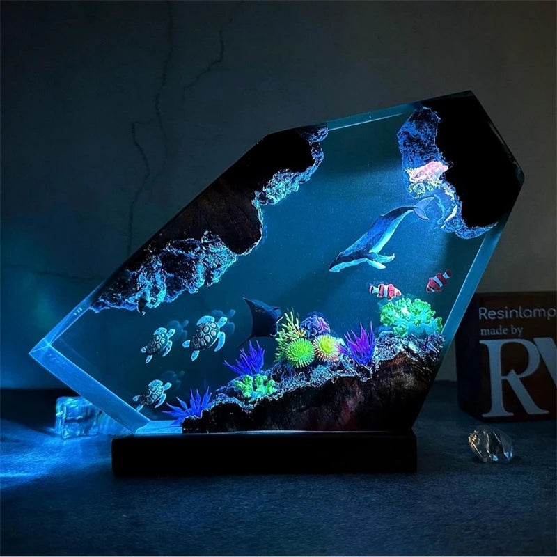 Resin Whale And Manta Ray Adventure Lamp Resin Night Light Home Decor Gift For Men Unique Ocean Animal Resin Sculpture Lamp