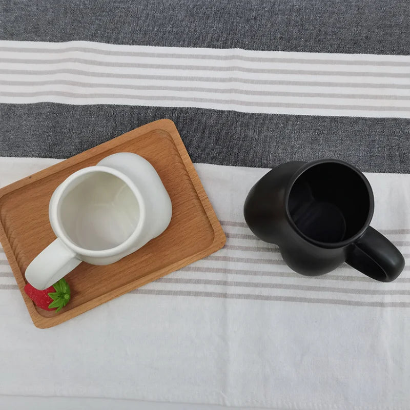 Creative Fun Ass Ceramic Coffee Cup Cute Breakfast Milk Cup Abstract Alien Human Body Mug Office Living Room Butt Mug Home Decor