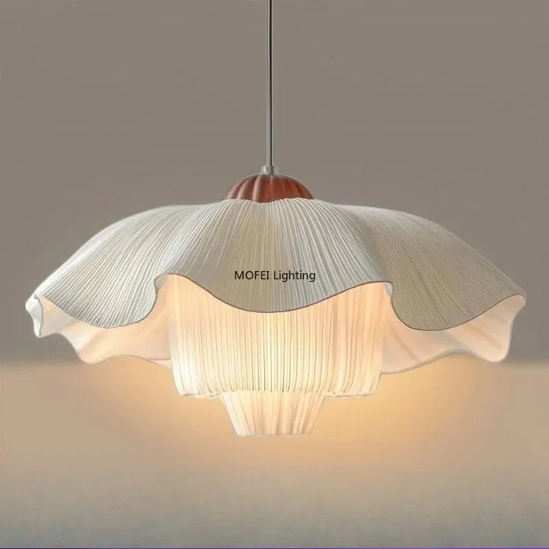 Nordic Petal Shaped French Chandelier Simple Romantic Cream Style Living Room Master Bedroom Home Decor Elegant Pendant Light